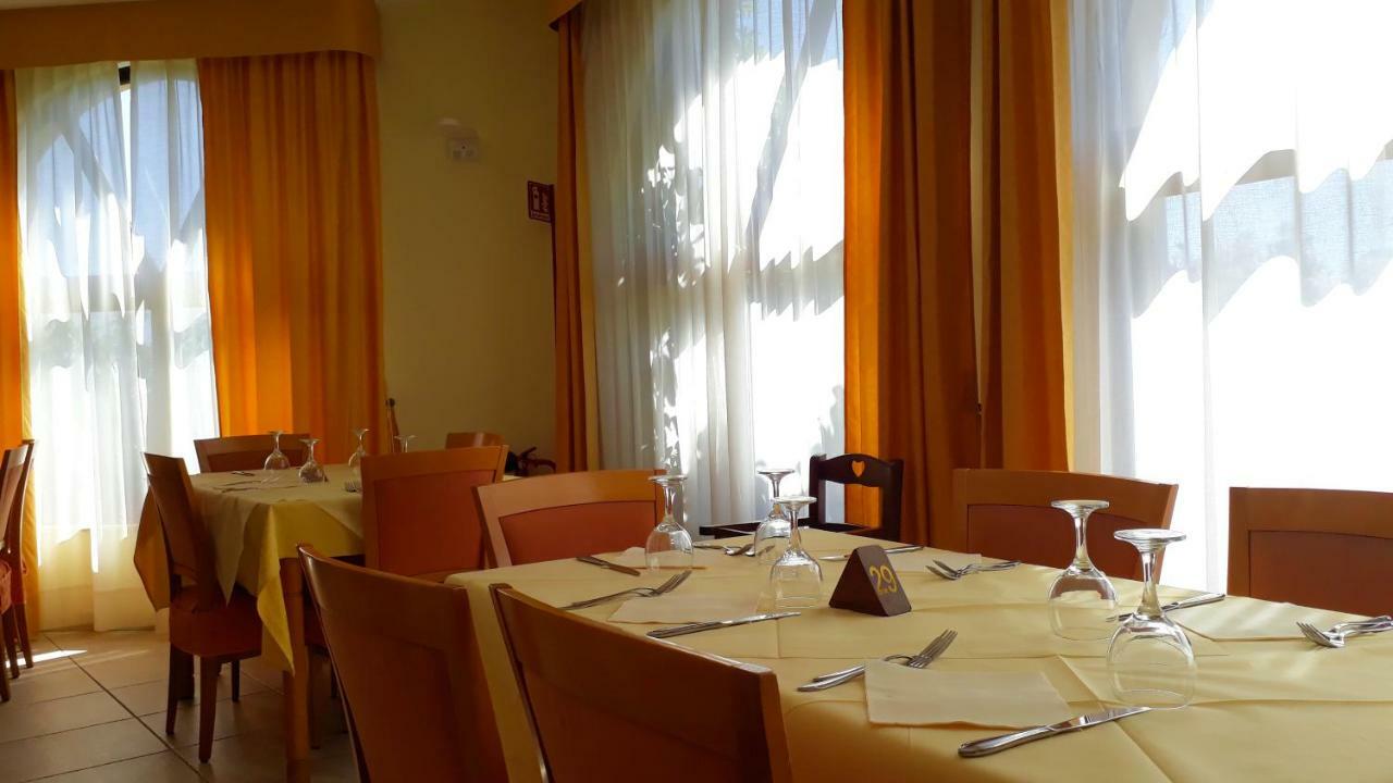 Hotel Grotticelle 카포바티카노 외부 사진